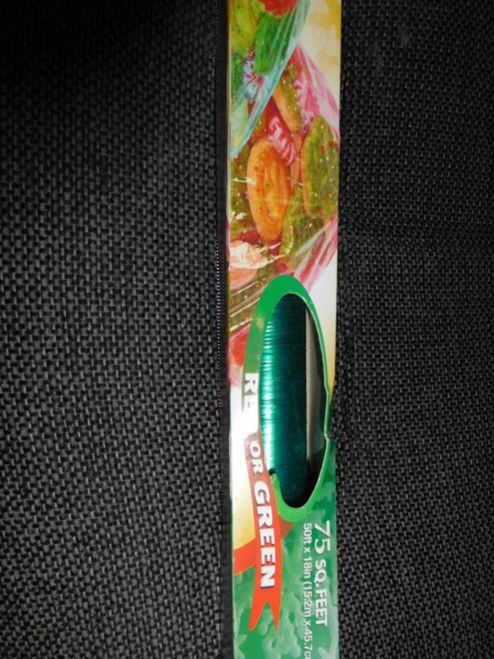 New Vintage green Christmas holiday plastic wrap 75 sq ft 18" wide x 50 Ft long